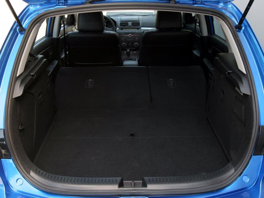  Mazda3 5-Door 2006 года  (фото 14 из 28)